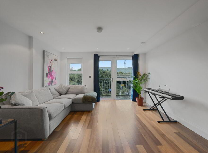 24 Woodlands Manor, 61 Stockmans Way, Belfast, BT9 7GL