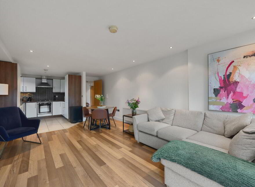 24 Woodlands Manor, 61 Stockmans Way, Belfast, BT9 7GL