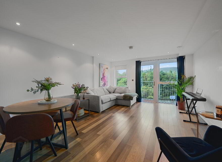 24 Woodlands Manor, 61 Stockmans Way, Belfast, BT9 7GL