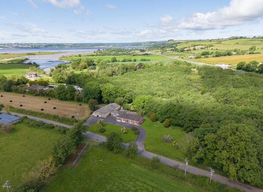 Pilltown, Kinsalebeg, P36YX44 photo