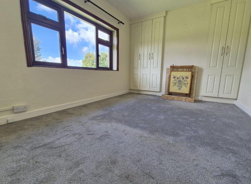 9 Saint Josephs Park, Tuam, H54RR82