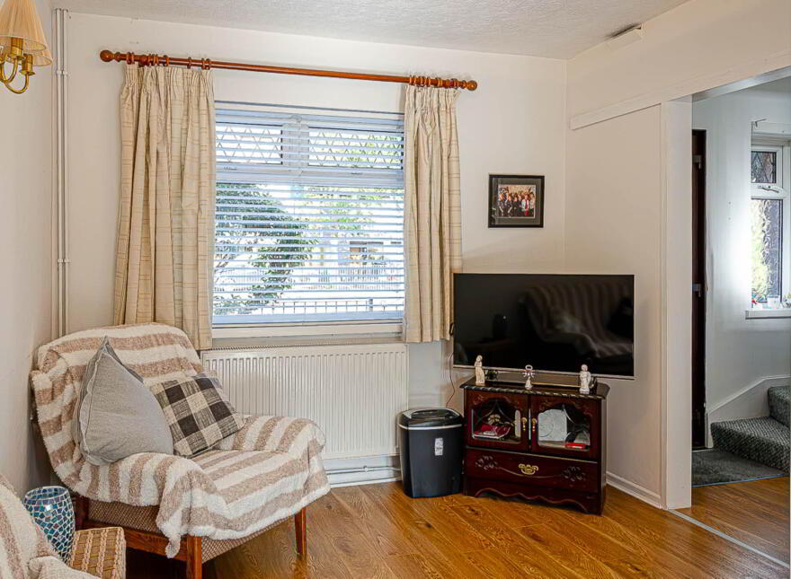 6 Ardgowan Drive, Woodstock, Belfast, BT6 9BY