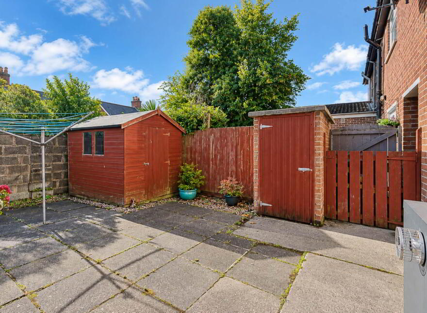 6 Ardgowan Drive, Woodstock, Belfast, BT6 9BY