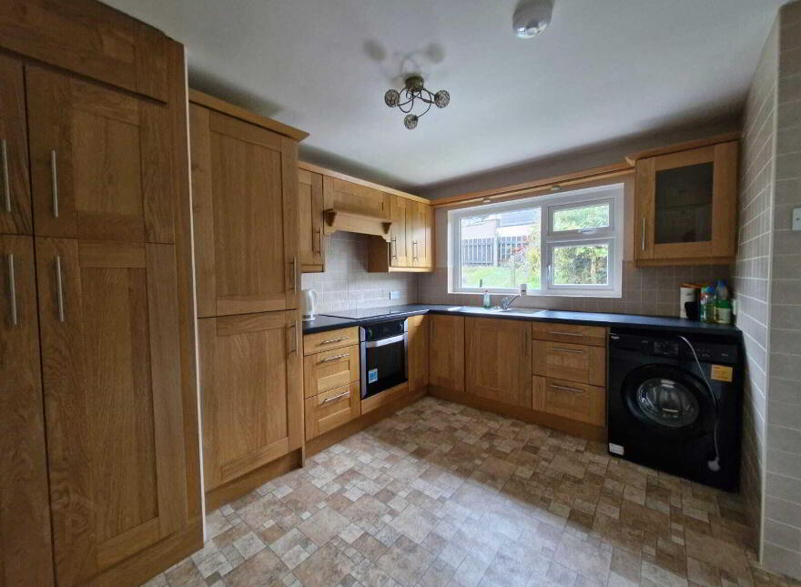 8 Toragh Park, Newry, BT34 2QS