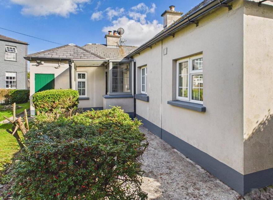The Gate Lodge, Molesworth Street, Daingean, R35W242