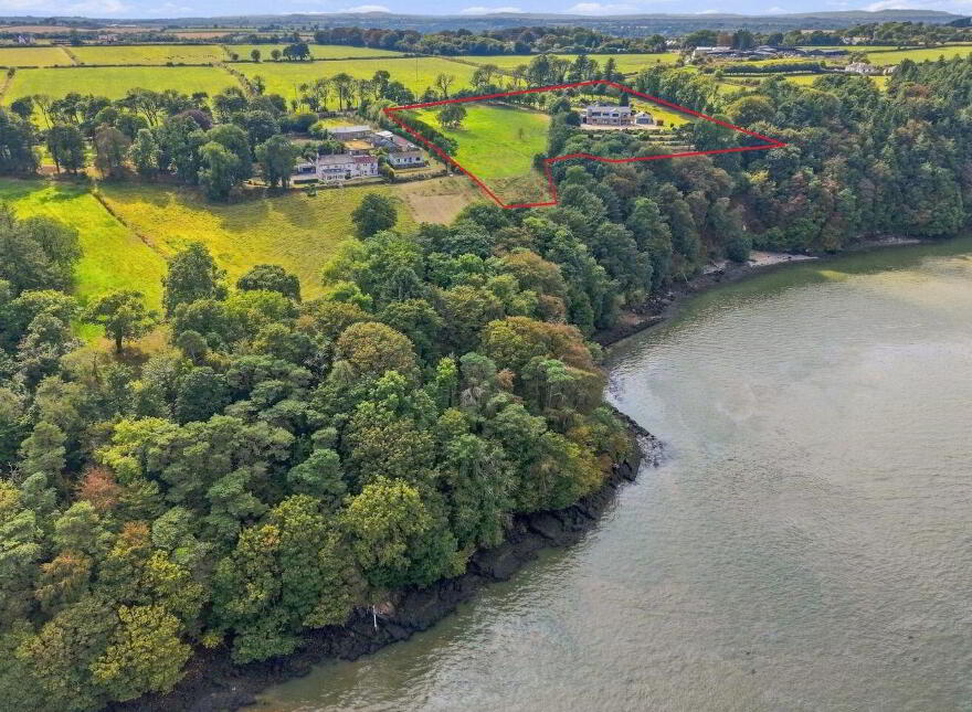 Parkswood, Passage East, X91V2F5