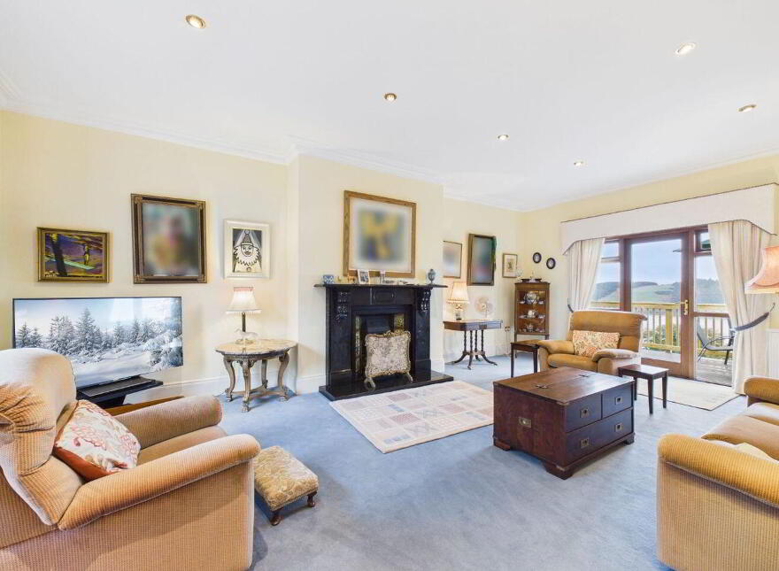 Parkswood, Passage East, X91V2F5