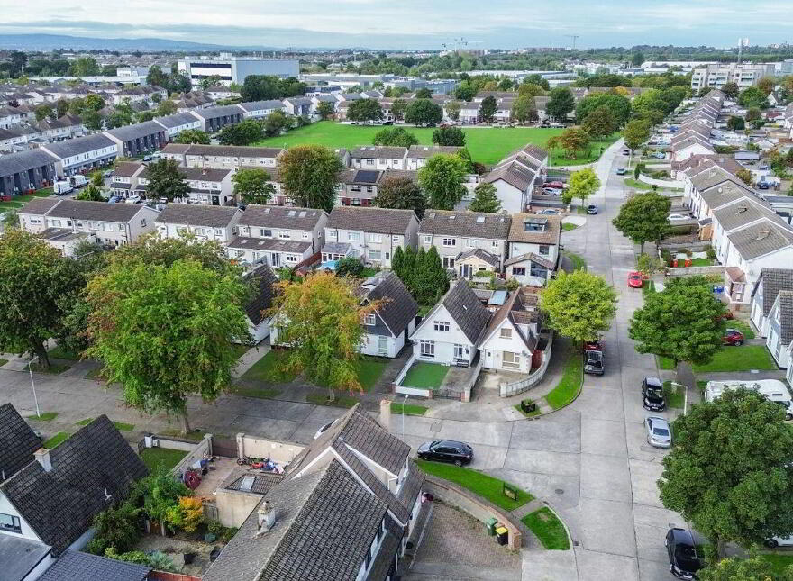 4 Newbury Lawns, Clonshaugh, D17AX77
