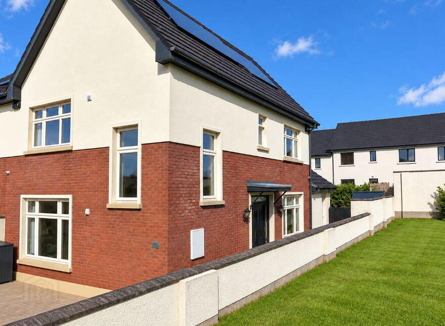16 The Willows, Janeville, Carrigaline, P43E089