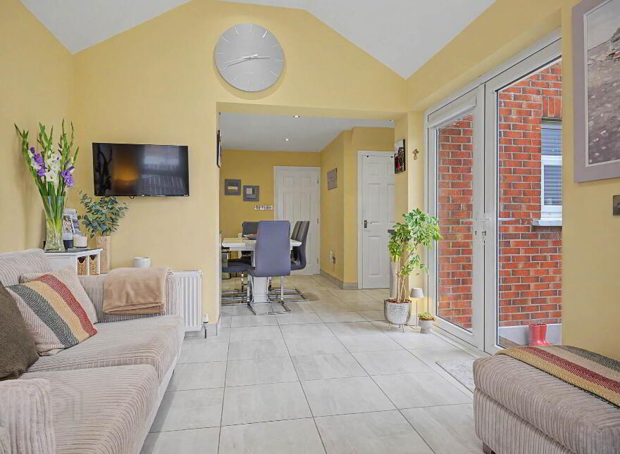 125 Elmvale, Culmore, Derry, BT48 8SL