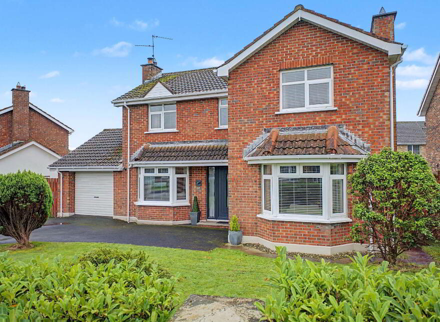 125 Elmvale, Culmore, Derry, BT48 8SL photo