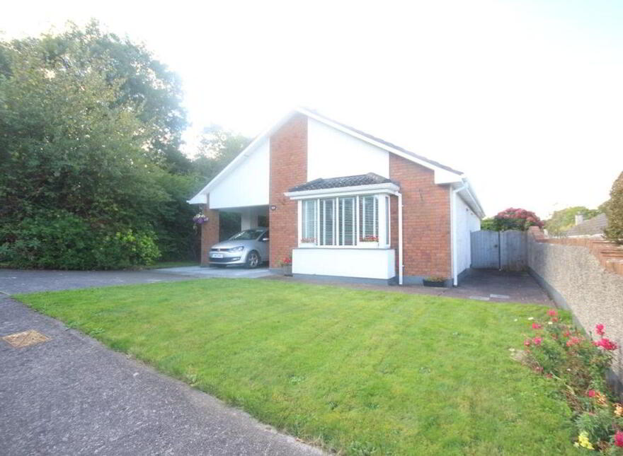 13 Oaklawn, Castle Road, Bandon, P72XC43