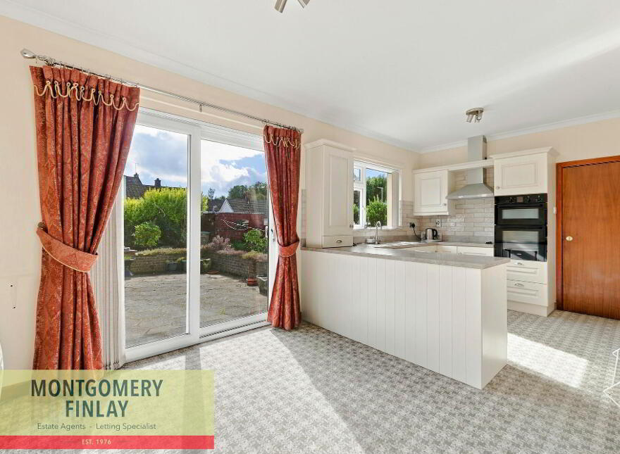 10 Benaughlin Park, Enniskillen, BT74 6JT