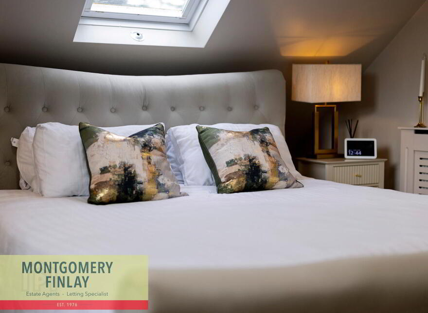 21A Old Henry Street, Enniskillen, BT74 7JX