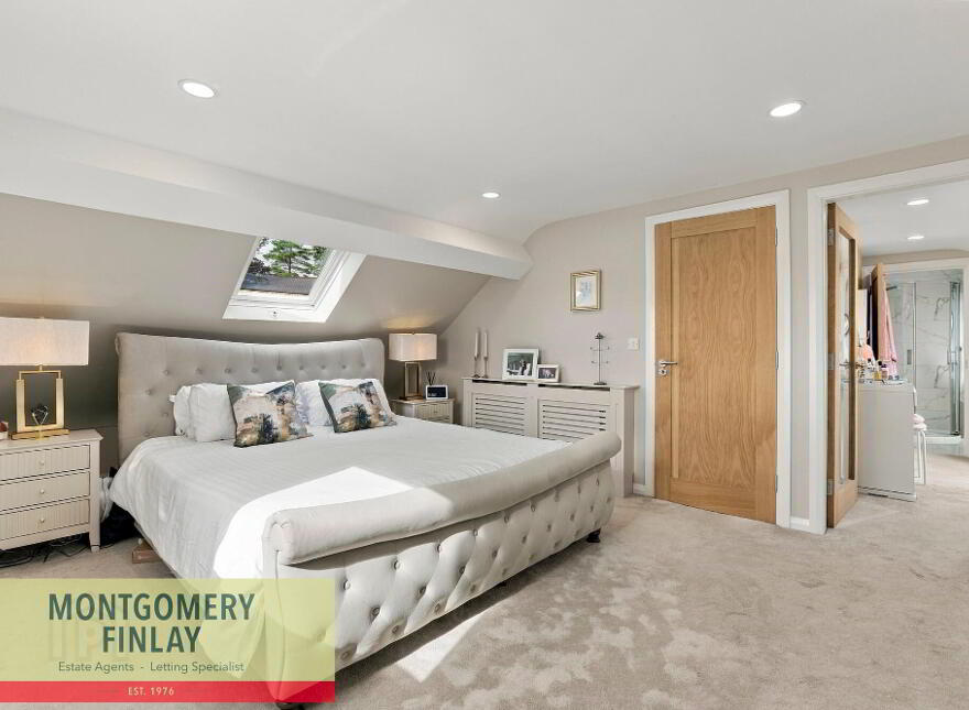 21A Old Henry Street, Enniskillen, BT74 7JX