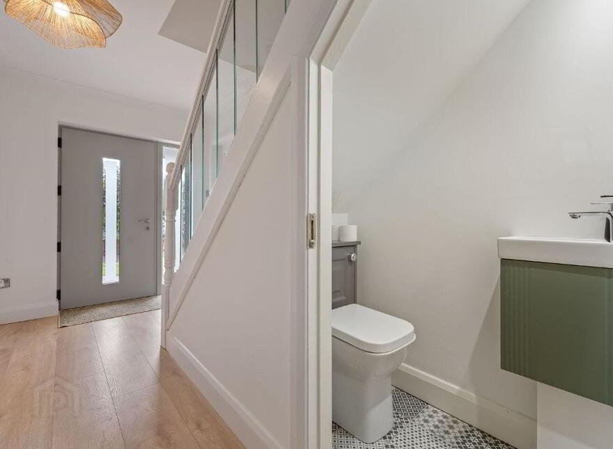 10 The Meadows, Classes Lake, Ballincollig, P31P406