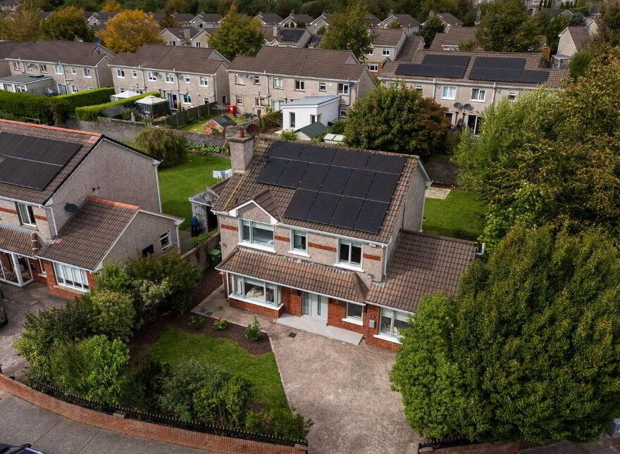 10 The Meadows, Classes Lake, Ballincollig, P31P406