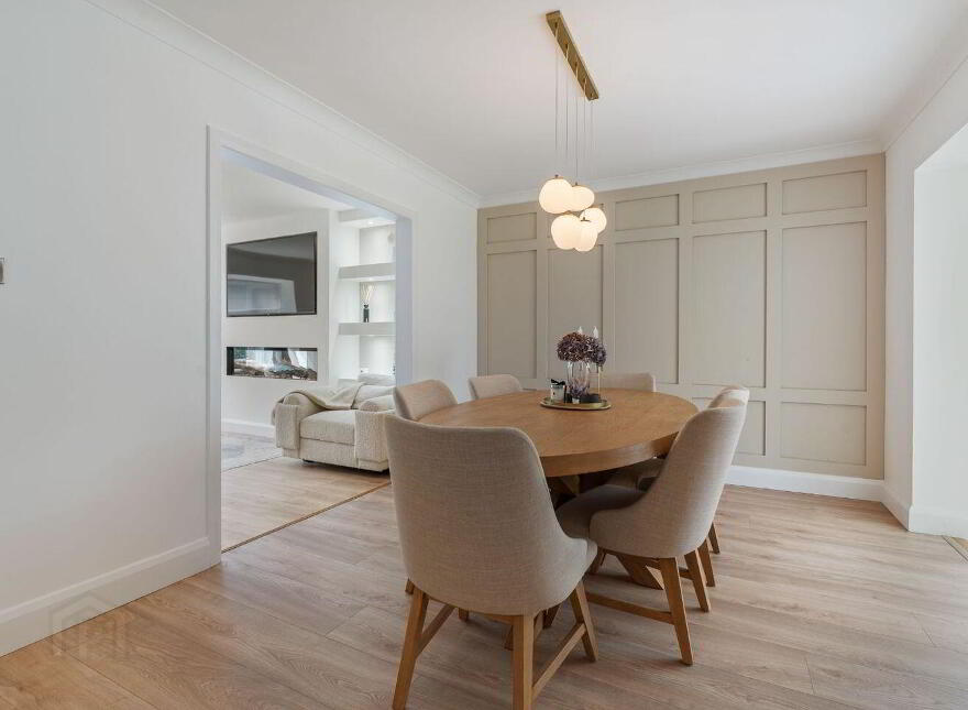 10 The Meadows, Classes Lake, Ballincollig, P31P406