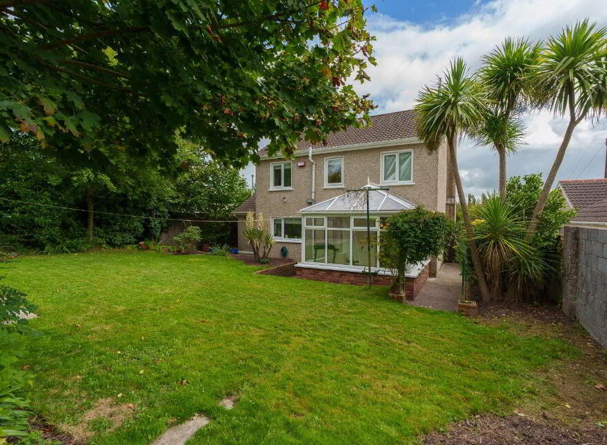 10 The Meadows, Classes Lake, Ballincollig, P31P406