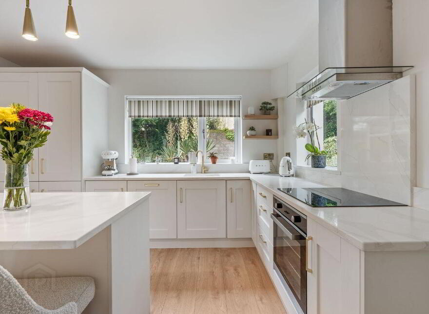 10 The Meadows, Classes Lake, Ballincollig, P31P406