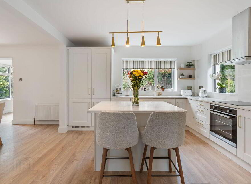 10 The Meadows, Classes Lake, Ballincollig, P31P406