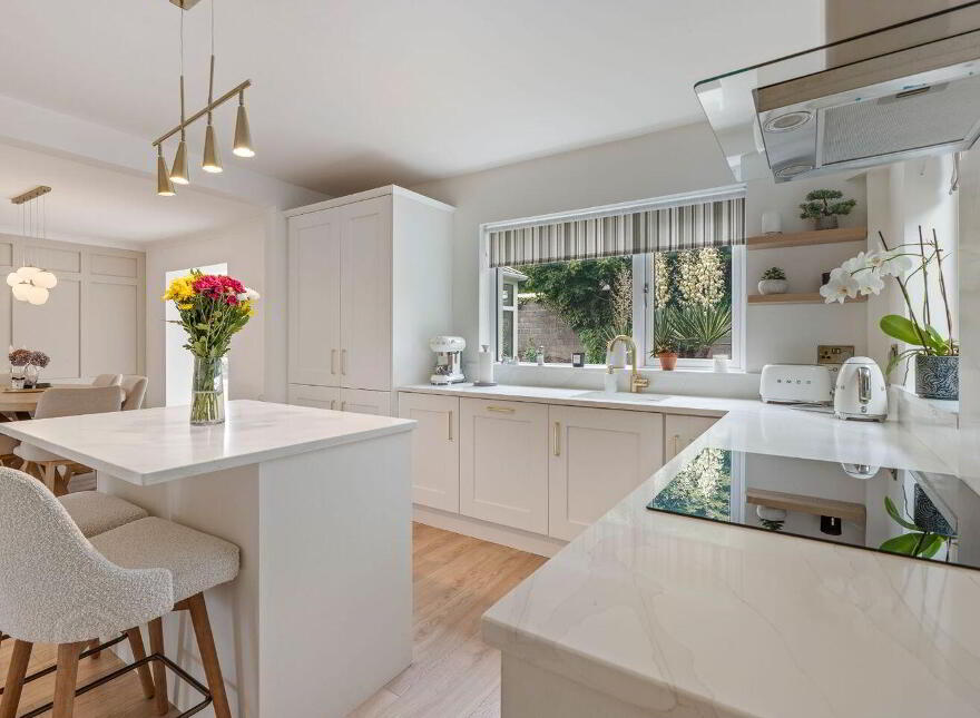 10 The Meadows, Classes Lake, Ballincollig, P31P406