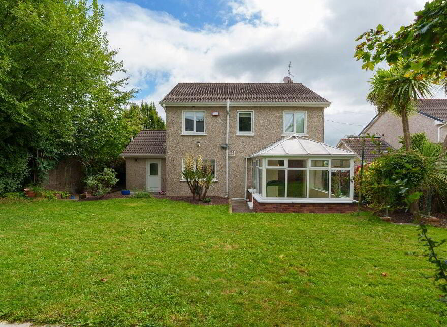 10 The Meadows, Classes Lake, Ballincollig, P31P406