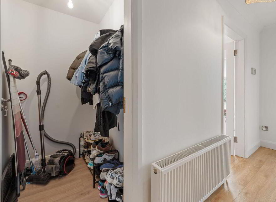 10 The Meadows, Classes Lake, Ballincollig, P31P406