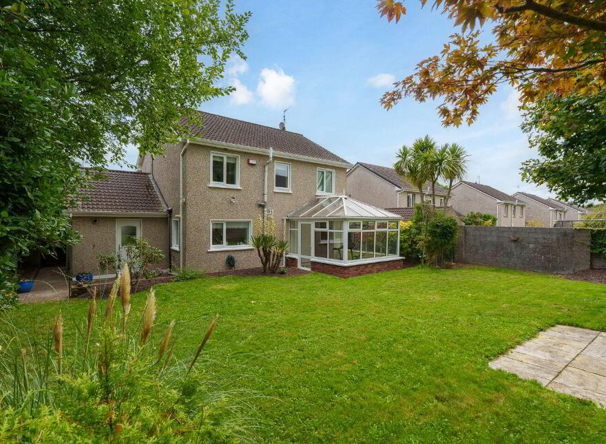 10 The Meadows, Classes Lake, Ballincollig, P31P406