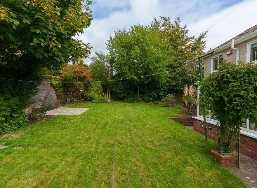 10 The Meadows, Classes Lake, Ballincollig, P31P406