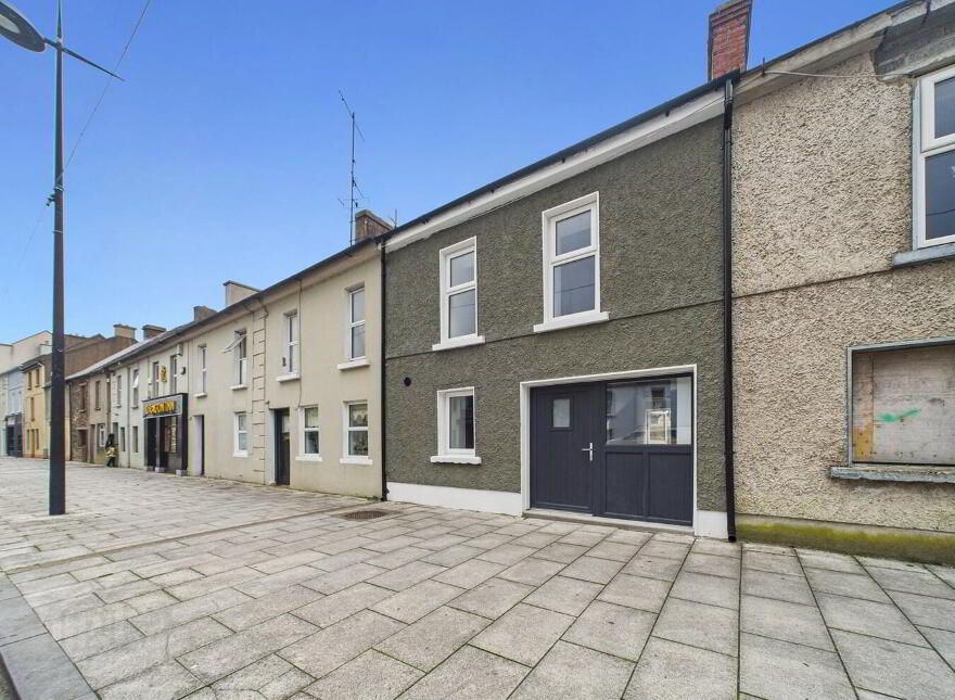 18B Kickham Street, Carrick-On -Suir, E32T044