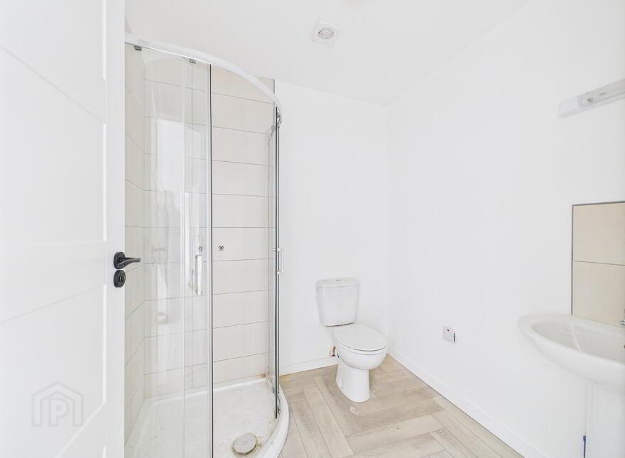 18B Kickham Street, Carrick-On -Suir, E32T044