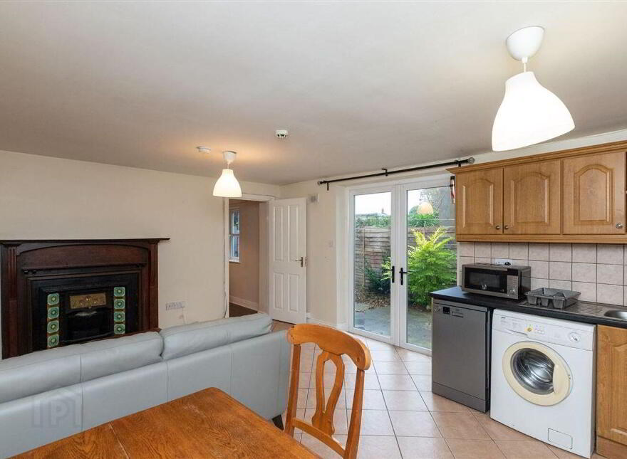 30 North Circular Road, Stoneybatter, Stoneybatter, D07EH77