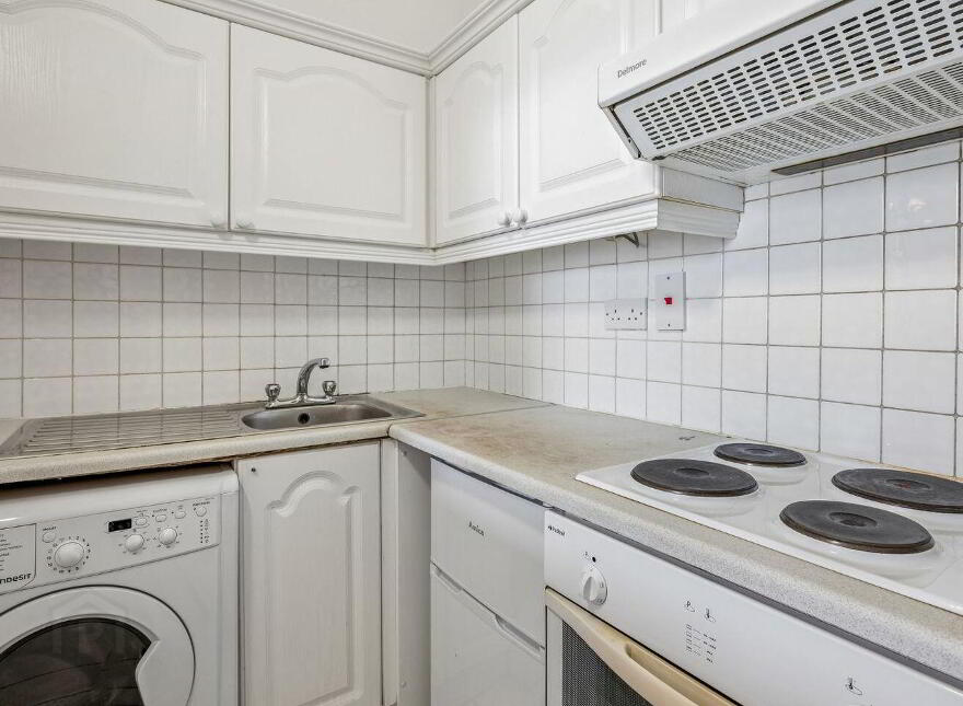 2 Jervis Place, Abbey Street Upper, Dublin 1, D01X958