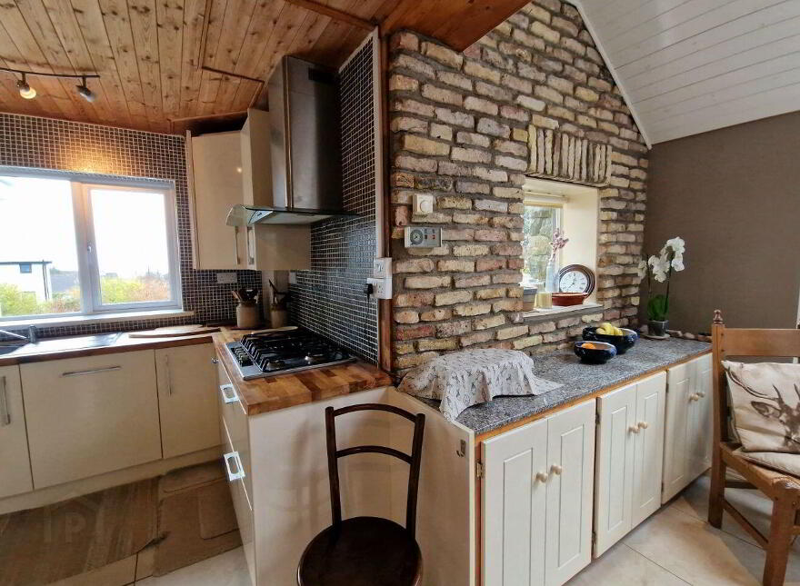 Kilroe East, Inverin, Spiddal, H91T9KK