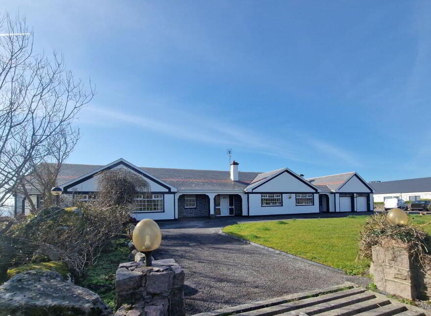 Kiltabbey House, Cnoc Na Gréine, Furbo, H91K752