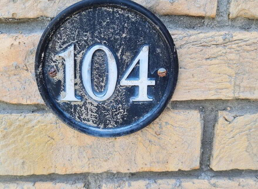 104 Leargán, Western Distributor Road, Knocknacarra, H91D77W