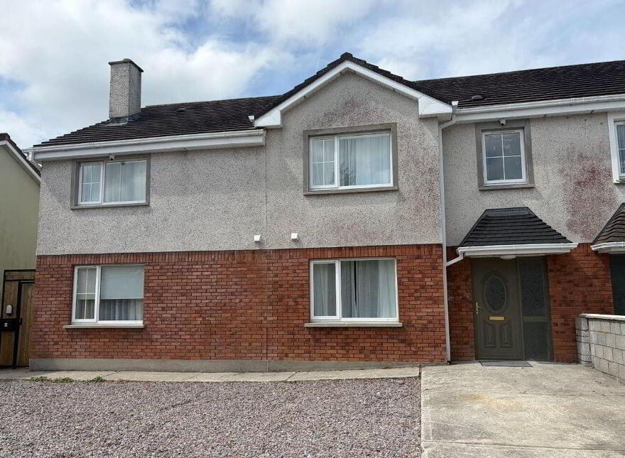 32 Racecourse Heights, Tralee, V92HXD0