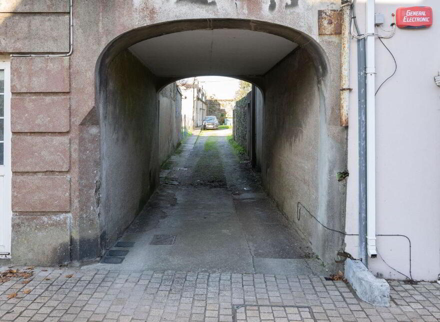 Saint Mary's Terrace, Church Street, Youghal, P36Y386