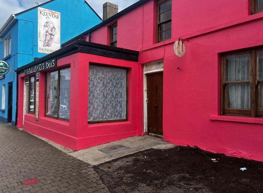 Tig Beag, 3 Main Street, Ardmore, P36CX43