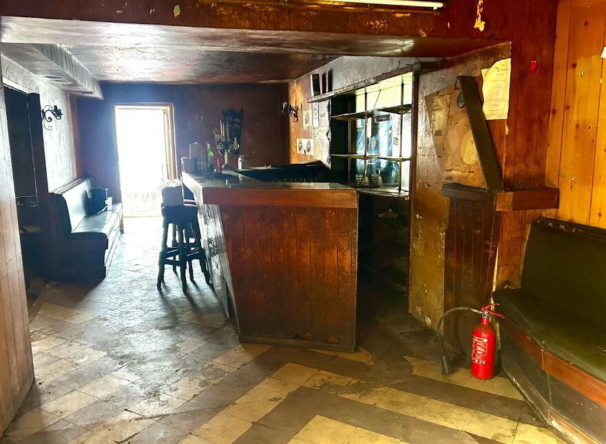 Tig Beag, 3 Main Street, Ardmore, P36CX43