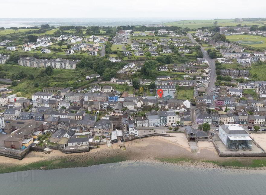 Rosario, 15 Friar Street, Youghal, P36N562