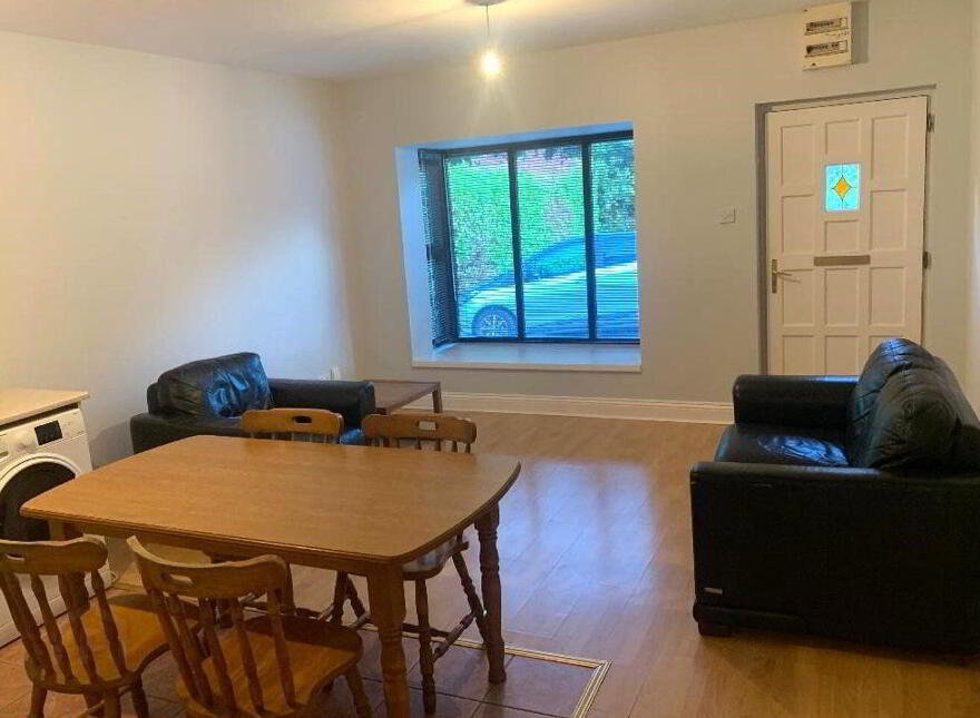 3 Sli Na Mara, Kingston Road, Kingston, H91D962