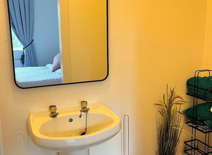 Apartment 56 Maigh Riocaird, Headford Road, H91E304