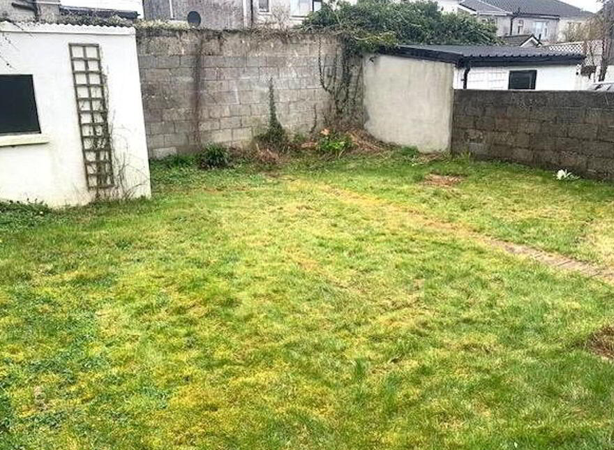 12 Beechmount Road, Highfield Park, Shantalla, H91V3HK
