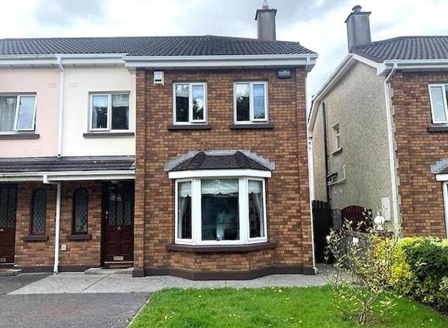 37 Tearmann Eala, Ballyloughane Road, Renmore, H91PR8W photo