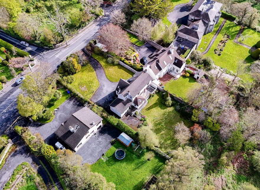 Aileach, Taylors Hill Road, Taylor's Hill, H91C83W