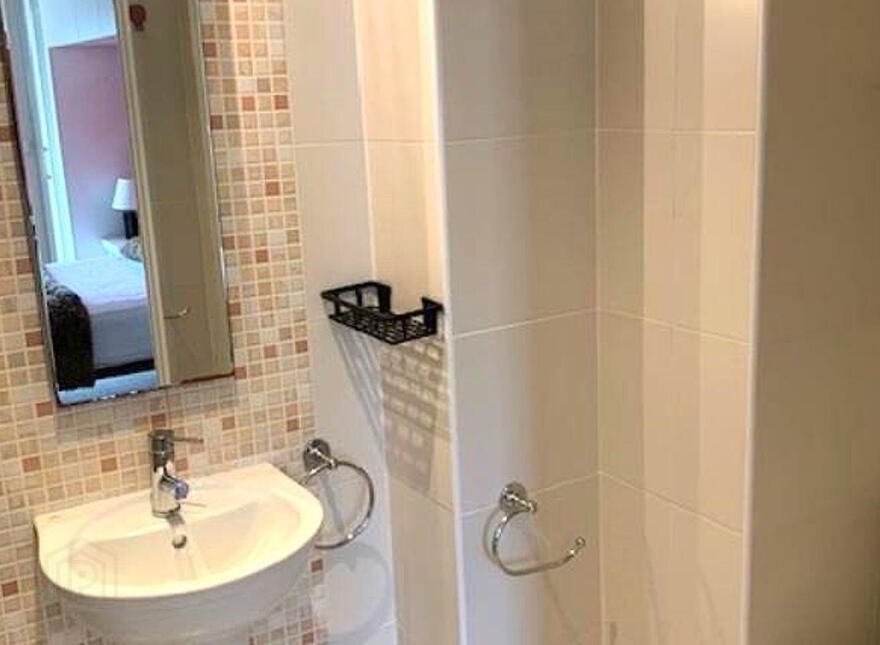 Apartment 97 Cúirt Seoige, Bohermore, H91C586