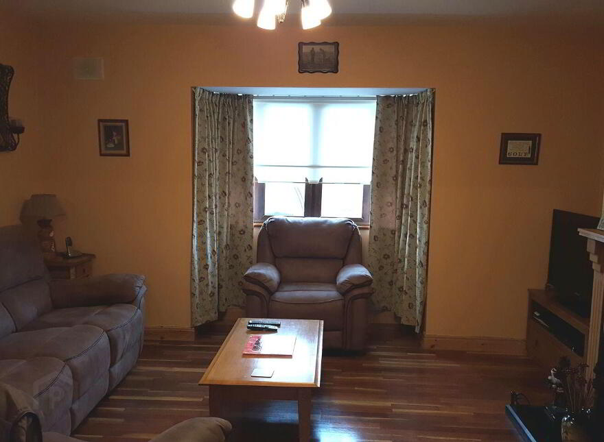 13 Garrai Ard, Banagher