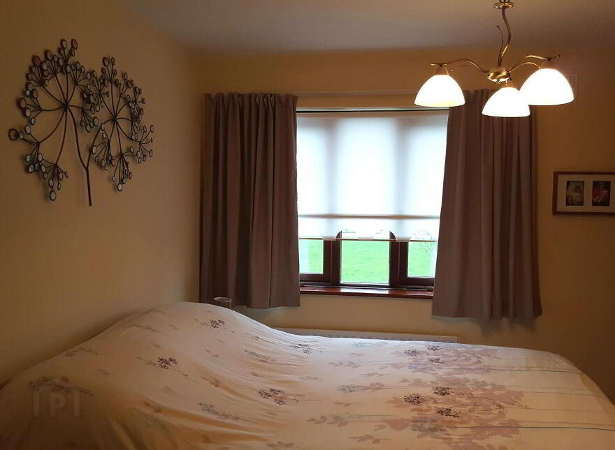 13 Garrai Ard, Banagher